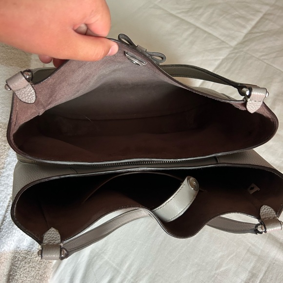 GREY KATE SPADE PURSE - Picture 10 of 15